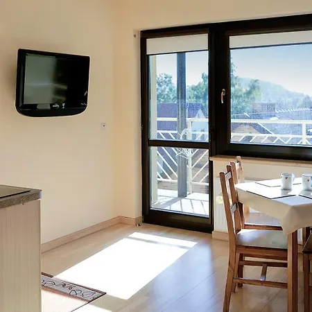 לינה וארוחת בוקר Bursztynowe Buki