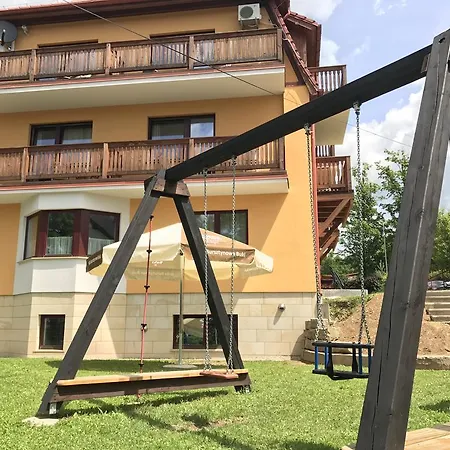 Bursztynowe Buki Oda ve Kahvaltı