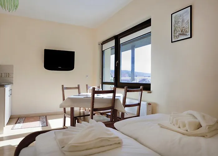 Bursztynowe Buki Lądek-Zdrój